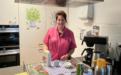 Zorgen zit in mijn hart. Yvonne over haar werk als gastvrouw bij Topaz